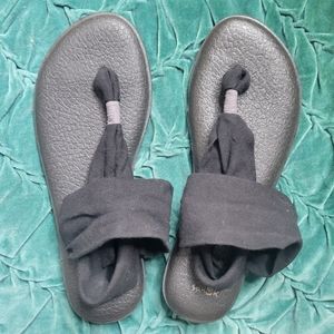 Sanuk Womens Sandals Size 11 Black Wrap Around